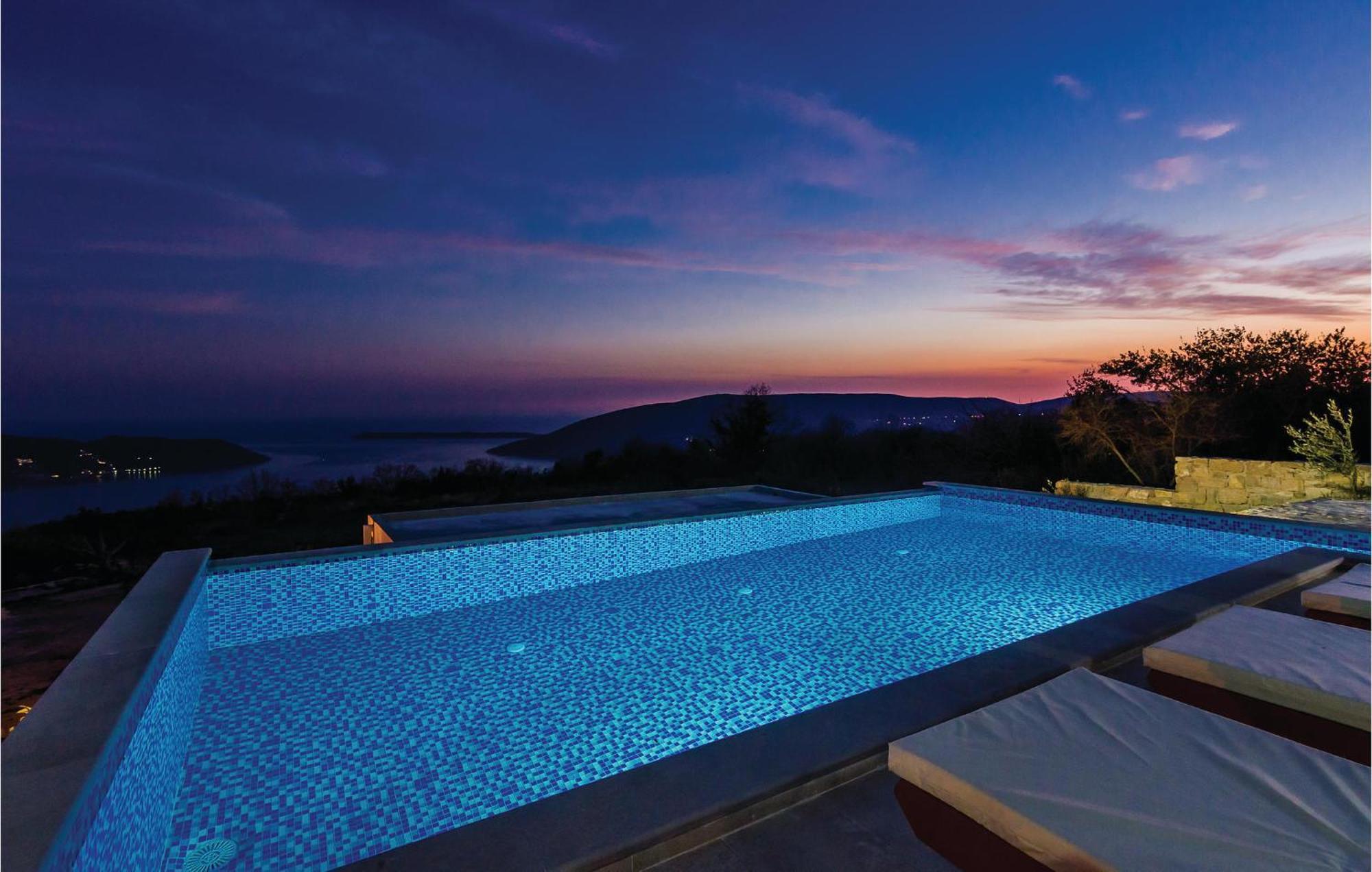 Amazing Home In Herceg Novi With House Sea View Экстерьер фото