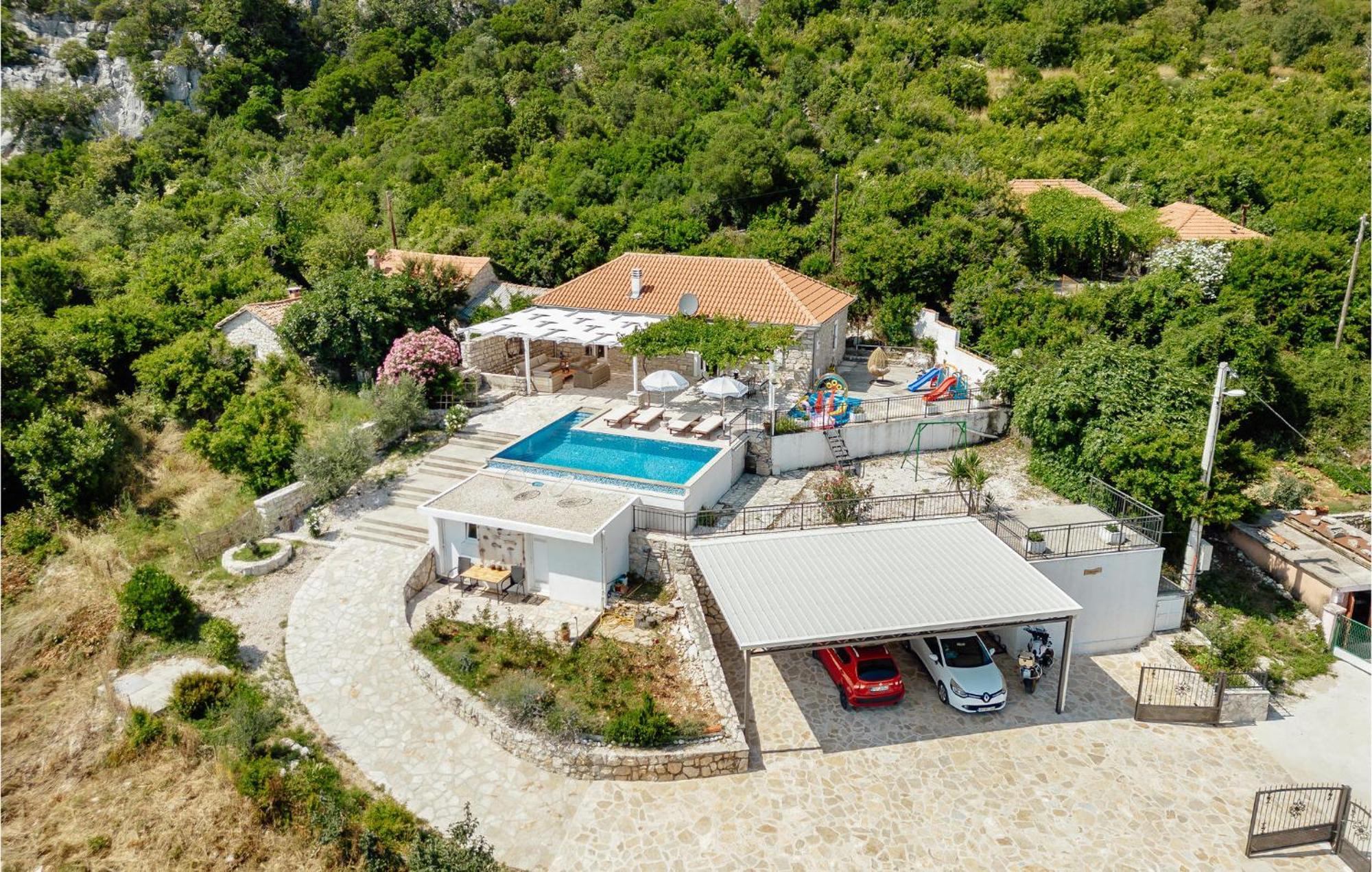 Amazing Home In Herceg Novi With House Sea View Экстерьер фото